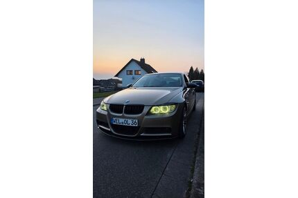 BMW 330 Gebrauchtwagen