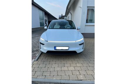 Tesla Model Y Gebrauchtwagen