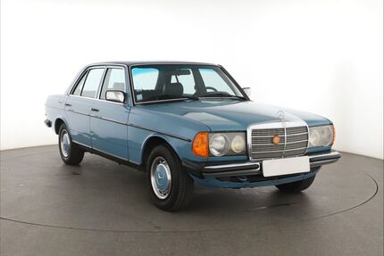 Mercedes-Benz 230 Gebrauchtwagen