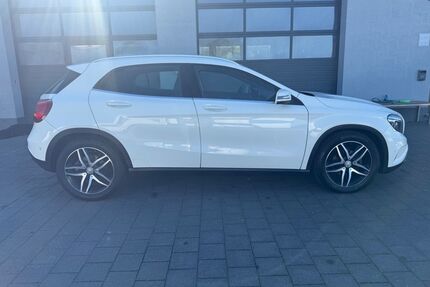Mercedes-Benz GLA 200 Gebrauchtwagen