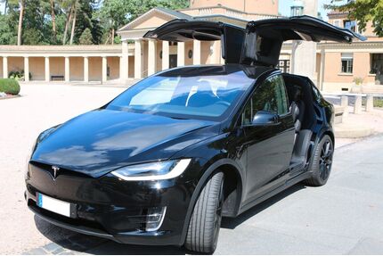 Tesla Model X Gebrauchtwagen