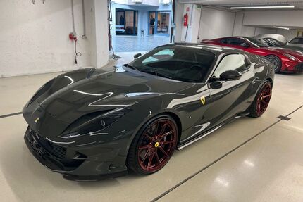 Ferrari 812 Gebrauchtwagen