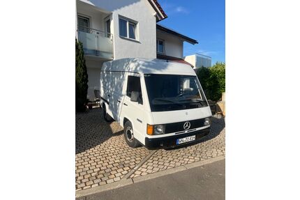 Mercedes-Benz MB 100 Gebrauchtwagen