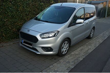 Ford Tourneo Courier Gebrauchtwagen