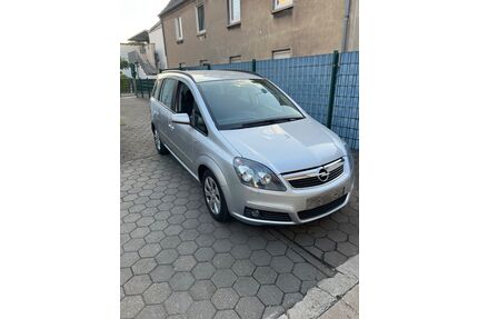 Opel Zafira Gebrauchtwagen