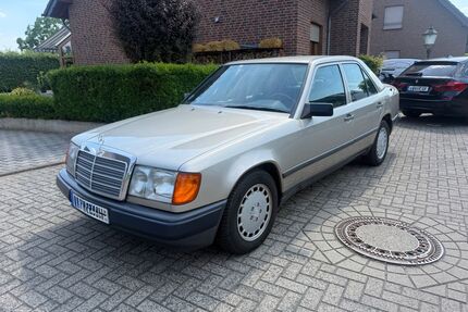 Mercedes-Benz 260 Gebrauchtwagen