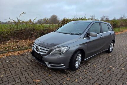 Mercedes-Benz B 180 Gebrauchtwagen