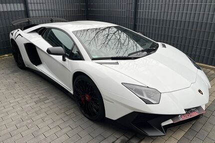Lamborghini Aventador Gebrauchtwagen