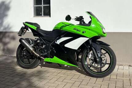 Kawasaki Ninja 250 R Gebrauchtwagen
