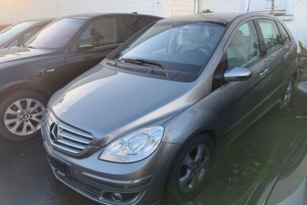 Mercedes-Benz B 180 Gebrauchtwagen
