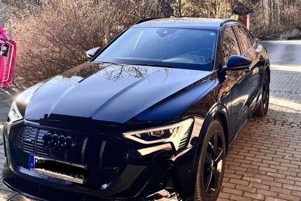 Audi e-tron Gebrauchtwagen