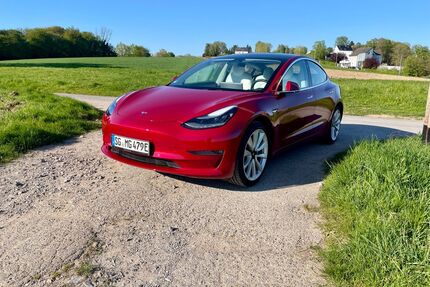 Tesla Model 3 Gebrauchtwagen