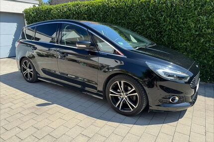 Ford S-Max Gebrauchtwagen