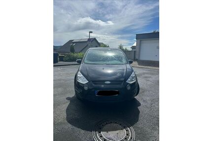 Ford S-Max Gebrauchtwagen