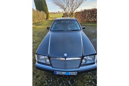 Mercedes-Benz 220 Gebrauchtwagen