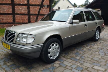 Mercedes-Benz 230 Gebrauchtwagen