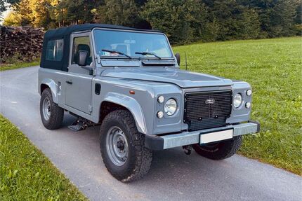 Land Rover Defender Gebrauchtwagen