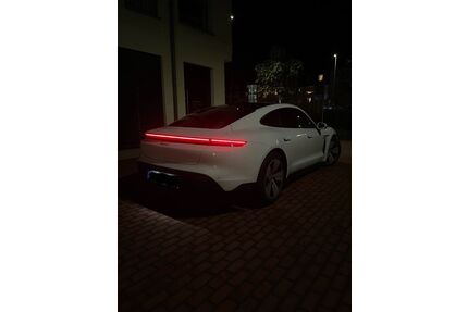 Porsche Taycan Gebrauchtwagen