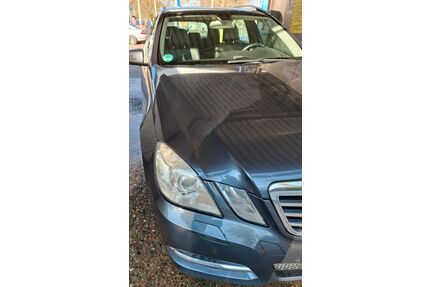 Mercedes-Benz E 220 Gebrauchtwagen