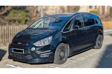 Ford S-Max Gebrauchtwagen
