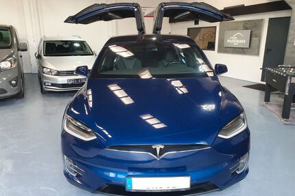 Tesla Model X Gebrauchtwagen