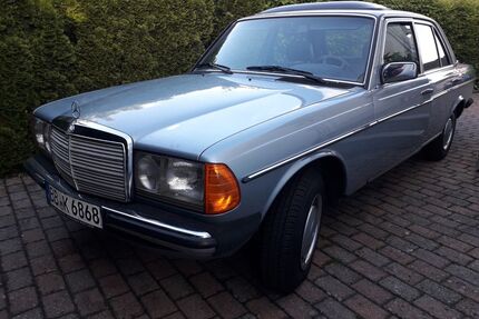Mercedes-Benz 230 Gebrauchtwagen
