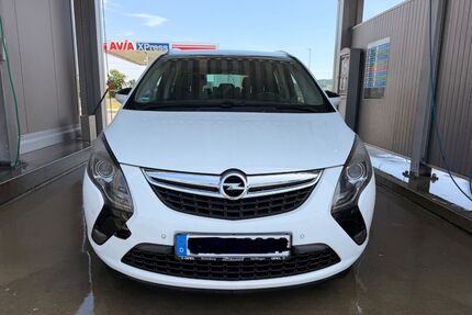 Opel Zafira Tourer Gebrauchtwagen