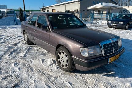 Mercedes-Benz 220 Gebrauchtwagen