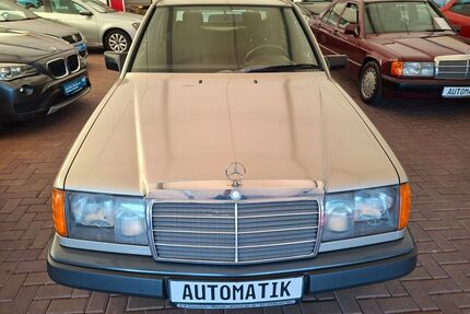 Mercedes-Benz 230 Gebrauchtwagen