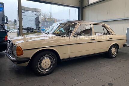 Mercedes-Benz 240 Gebrauchtwagen