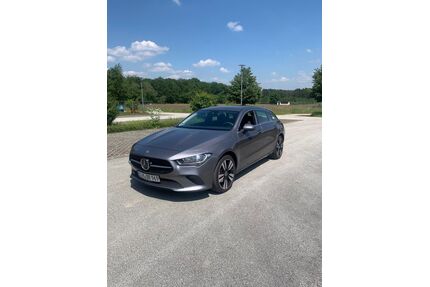Mercedes-Benz CLA 200 Shooting Brake Gebrauchtwagen