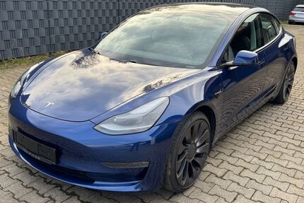 Tesla Model 3 Gebrauchtwagen
