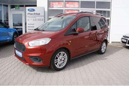 Ford Tourneo Courier Gebrauchtwagen