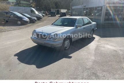 Mercedes-Benz E 200 Gebrauchtwagen