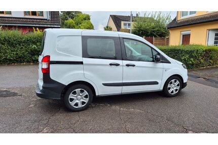 Ford Transit Courier Gebrauchtwagen