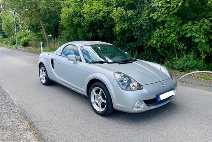 Toyota MR 2 Gebrauchtwagen