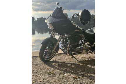 Harley Davidson Road Glide Gebrauchtwagen