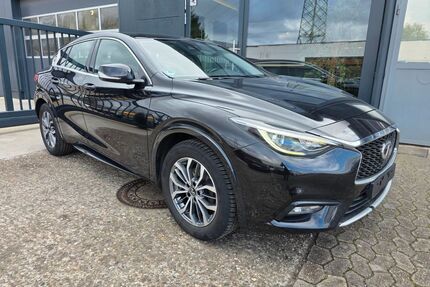 INFINITI Q30 Gebrauchtwagen