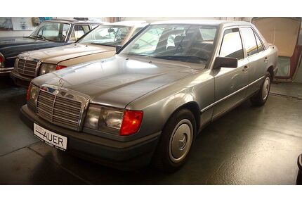 Mercedes-Benz E 230 Gebrauchtwagen