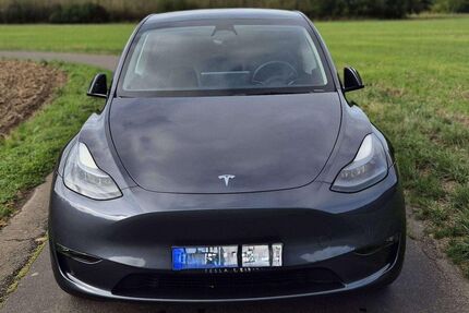Tesla Model Y Gebrauchtwagen