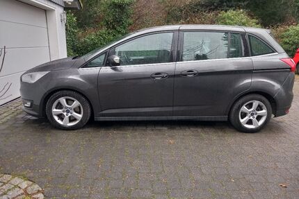Ford Grand C-Max Gebrauchtwagen