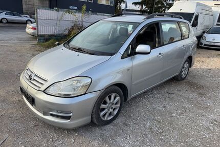 Toyota Avensis Verso Gebrauchtwagen