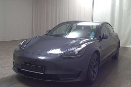 Tesla Model 3 Gebrauchtwagen