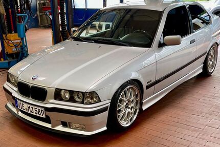 BMW 323 Gebrauchtwagen