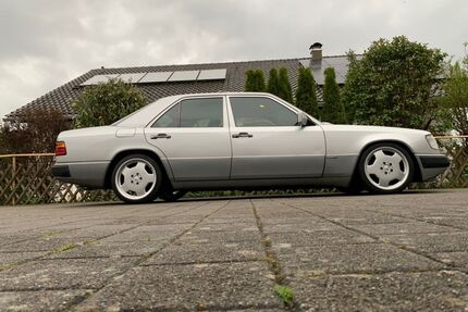 Mercedes-Benz E 220 Gebrauchtwagen