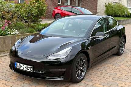 Tesla Model 3 Gebrauchtwagen