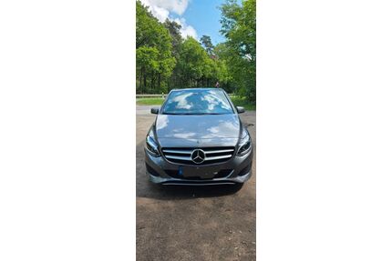 Mercedes-Benz B 220 Gebrauchtwagen
