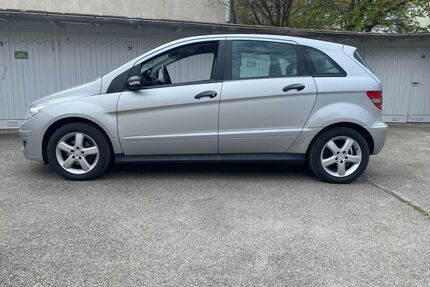 Mercedes-Benz B 150 Gebrauchtwagen