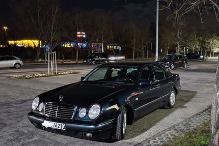 Mercedes-Benz E 200 Gebrauchtwagen