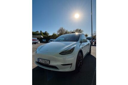 Tesla Model Y Gebrauchtwagen